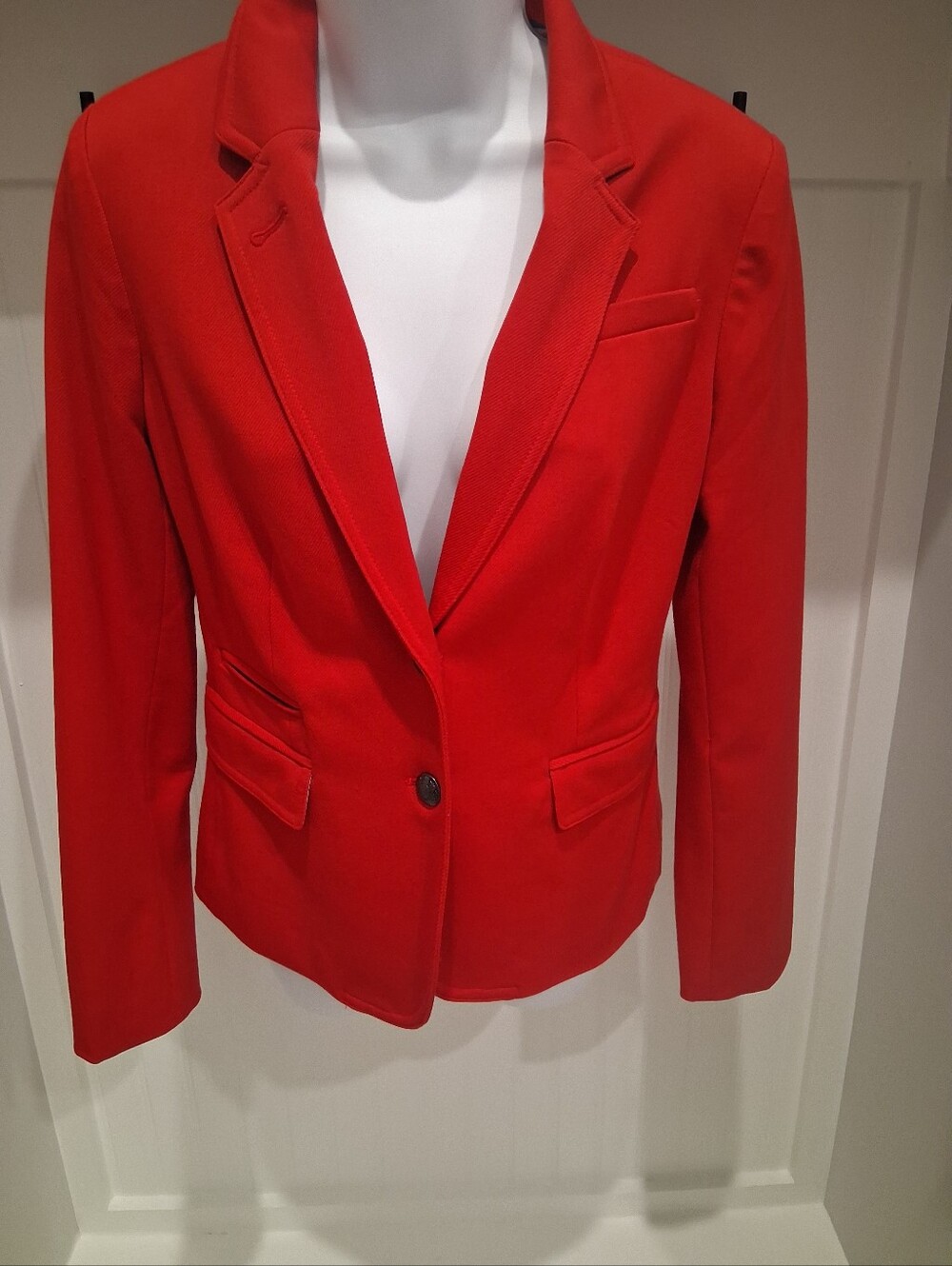 Banana Republic Tailored Women's Blazer Jacket - Classic Single-Breasted Style - Picture 2 of 6